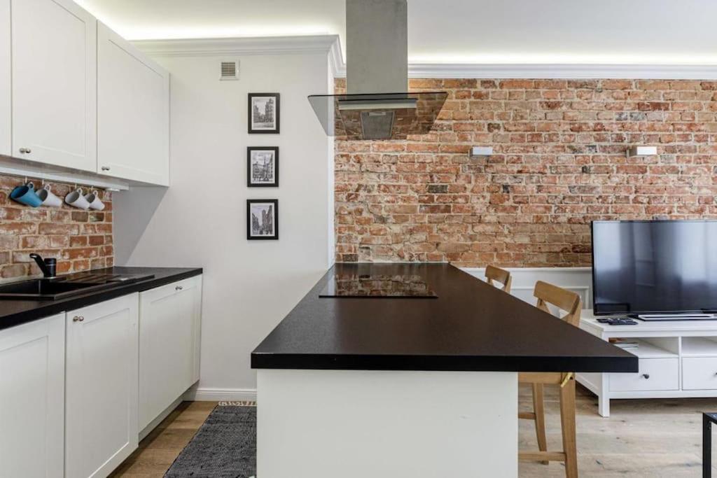 Central Wroclaw Apartment - City Center - Bright And Cozy - U11 Exterior photo